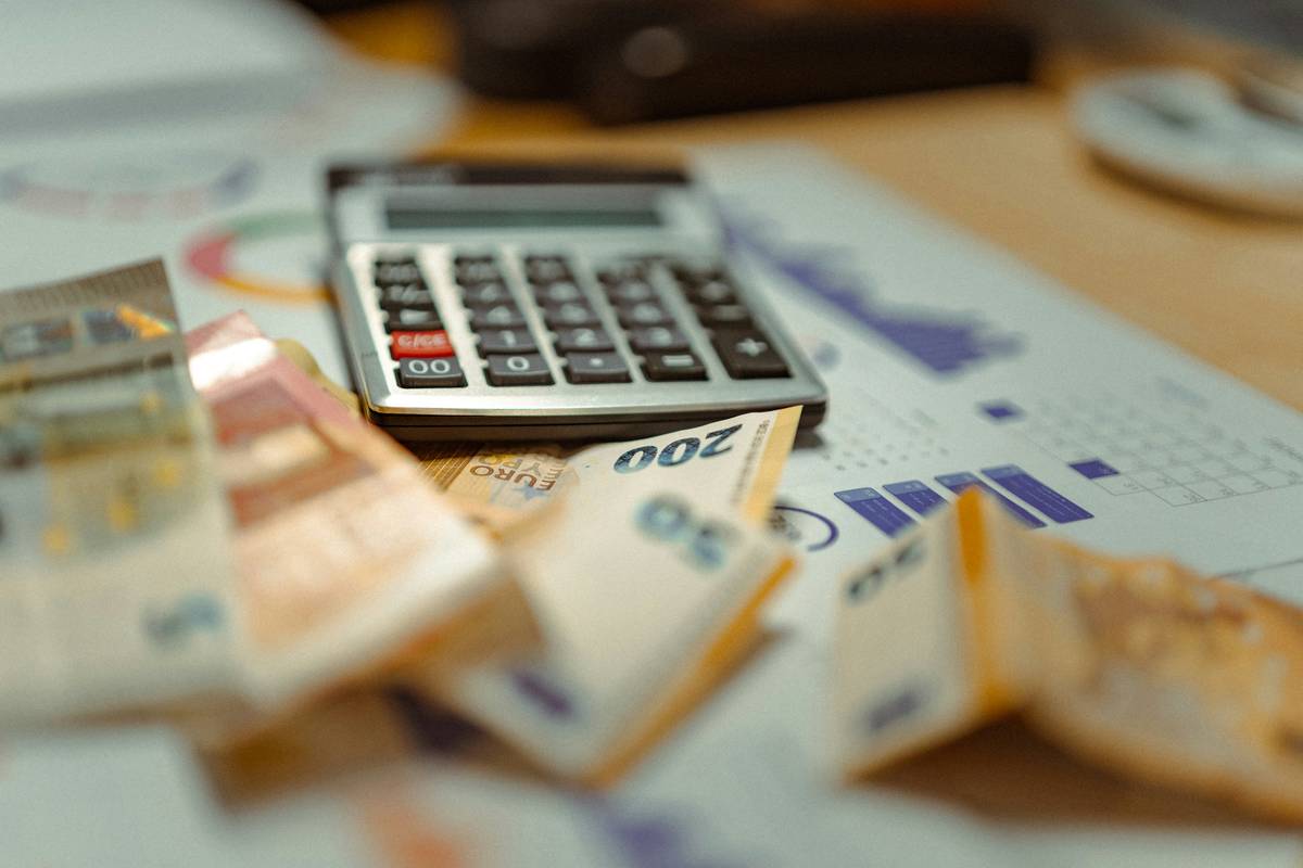 Zero Based Budgeting Approach Meaning: Why Every Dollar Should Have a Job (Even Your Coffee Money)